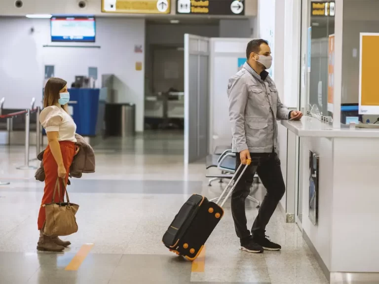 store bags in Naples