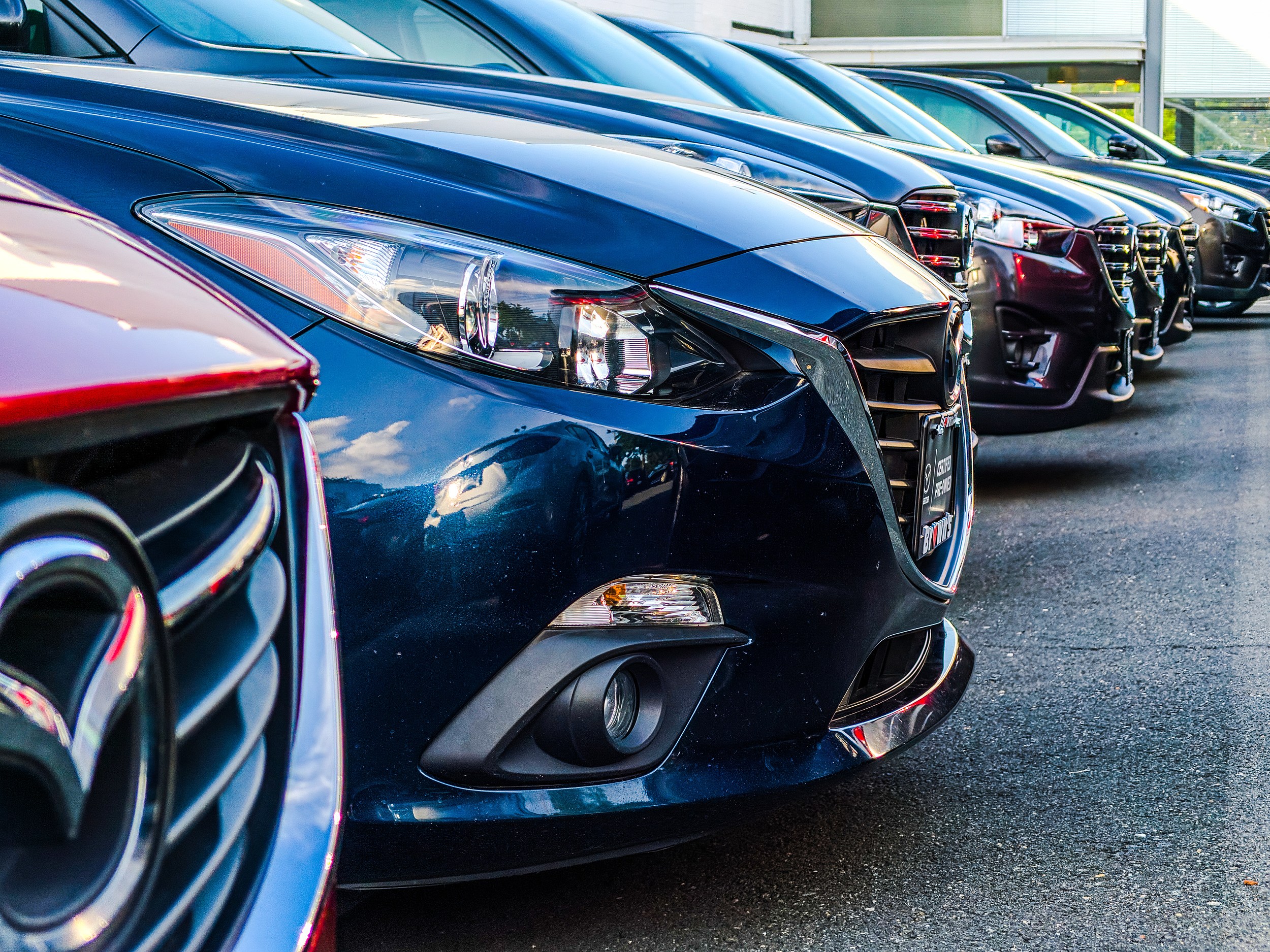 Your One-Stop Shop for Pre-owned Cars in Montclair: Financing and More